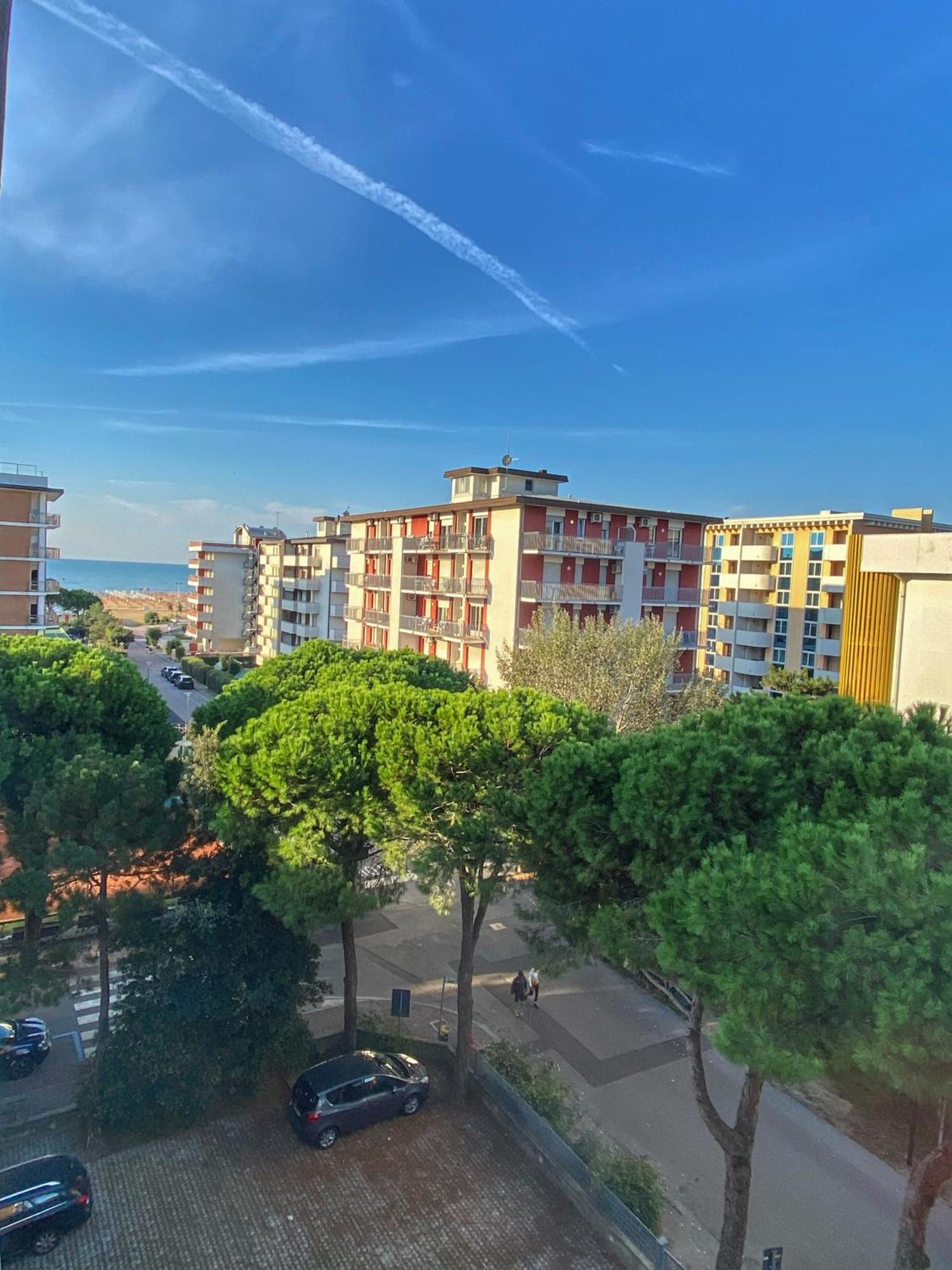 Grazioso Appartamento N 76 A 100Mt Dal Mare Бибионе Экстерьер фото