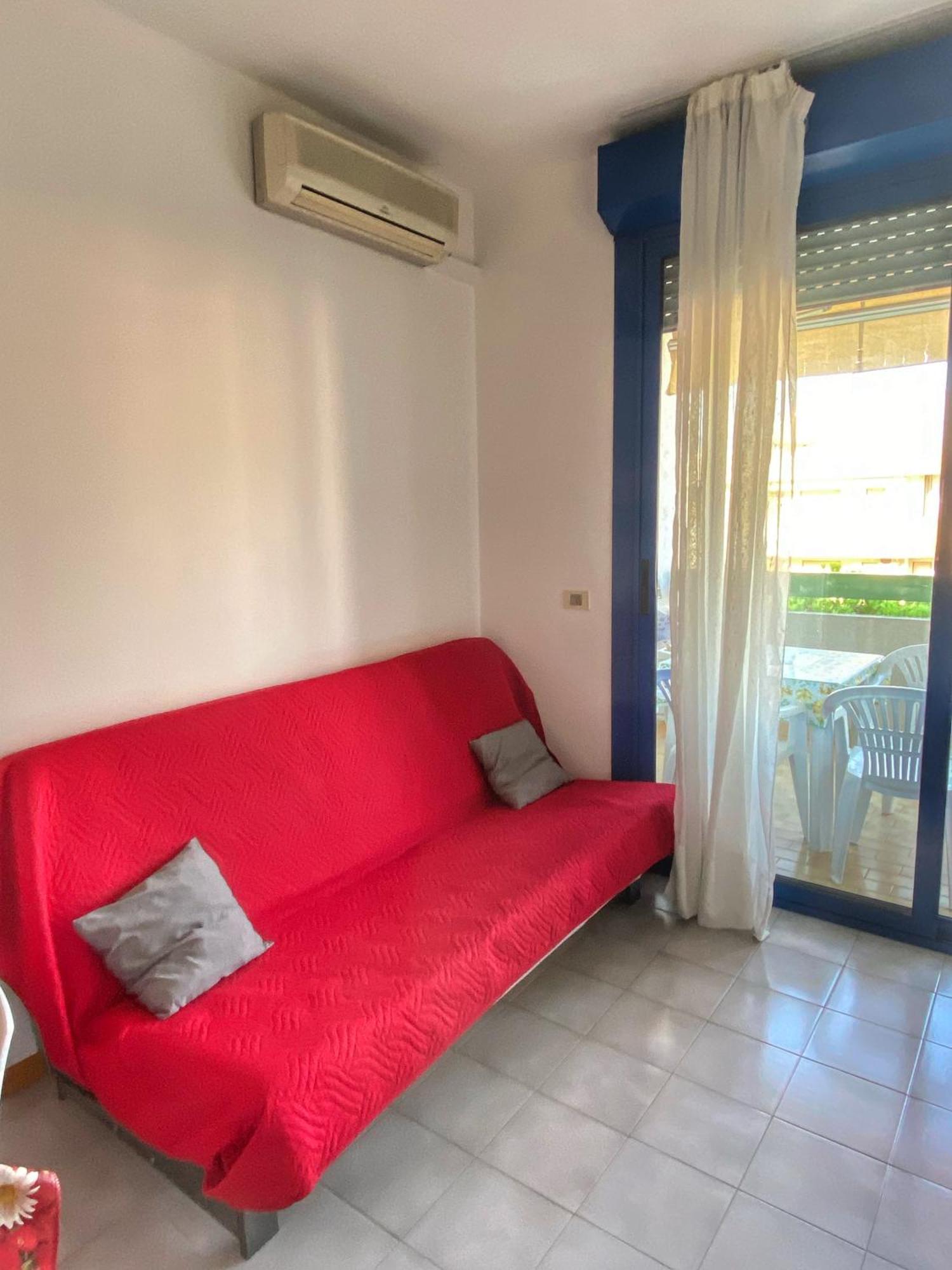 Grazioso Appartamento N 76 A 100Mt Dal Mare Бибионе Экстерьер фото