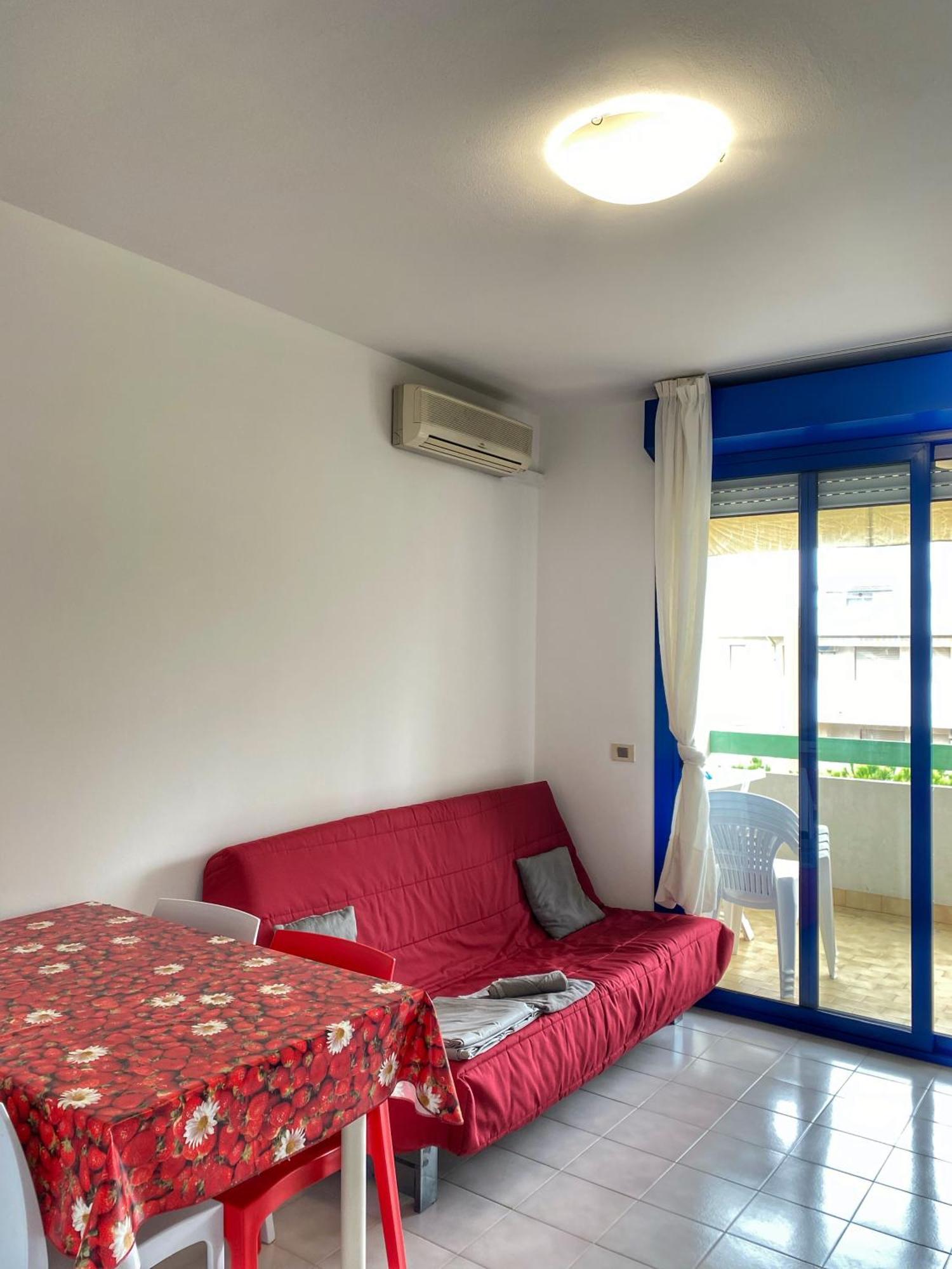 Grazioso Appartamento N 76 A 100Mt Dal Mare Бибионе Экстерьер фото